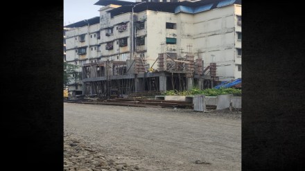 Illegal building Rapid freight corridor railway land Dombivli encroachment issue safety risk Illegal building Rapid freight corridor railway land Dombivli encroachment issue safety risk