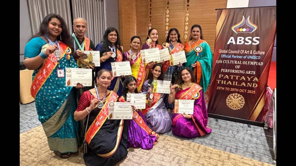 A student of Rabindra Kala Vidyalaya, who won various medals in Kathak dance form in Thailand