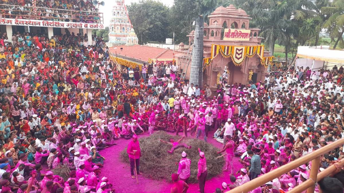 Katebaras Yatra : Thousands of devotees attend Jyotirlinga Yatra in Gulunche village