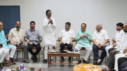 स्थानिक स्वराज्य संस्थेच्या निवडणुका महाविकास आघाडीच्या झेंड्याखाली – विनायक राऊत