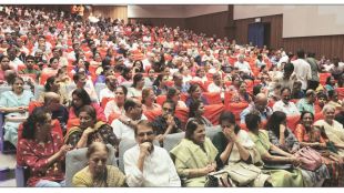 chiranjeev perfect bighadlay play launch at loksatta abhijat litfest event