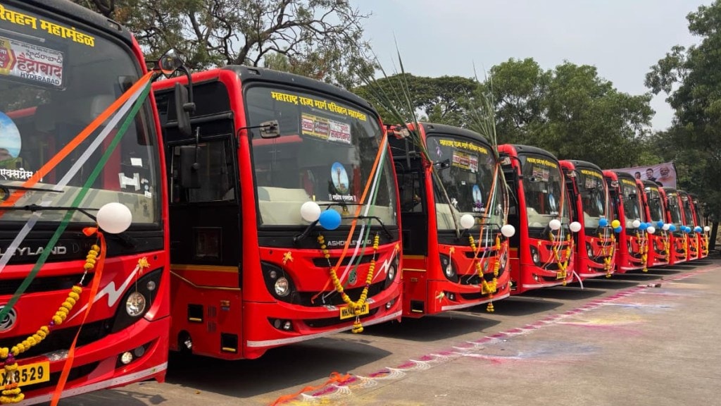 MSRTC ST Corporation School College Trips Discount Offer New Buses Plan Safe Affordable Sarnaik mumbai MSRTC ST Corporation School College Trips Discount Offer New Buses Plan Safe Affordable Sarnaik mumbai