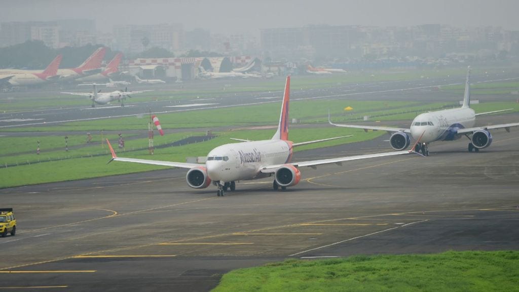 Mumbai airport runway closure