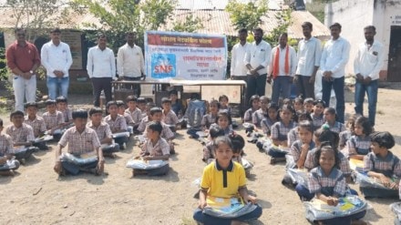 Nashik Helps Marathwada Flood Students SNF Restores Education Aid Godavari Books Water Social Networking Forum Nashik Helps Marathwada Flood Students SNF Restores Education Aid Godavari Books Water Social Networking Forum