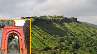 Sajjangad dress code, traditional clothing rules Sajjangad, Shri Ramdas Swami pilgrimage, religious site dress code, Satara temple rules, sacred place clothing guidelines, Sajjangad entry restrictions, traditional attire for pilgrims,