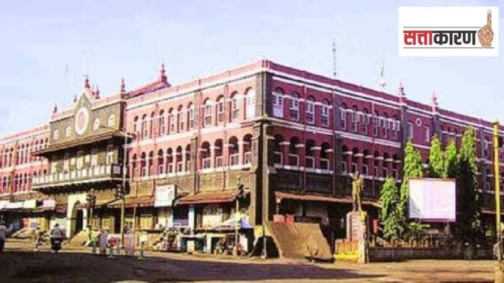 Kolhapur Municipal Election, Shivsena internal conflict, Ichalkaranji politics, Mahavikas Aghadi coalition, Shivsena Congress alliance, Kolhapur election, Maharashtra local elections, political disputes Kolhapur, Shivsena leadership issues, Kolhapur election candidates, कोल्हापूर महानगरपालिका निवडणूक, काँग्रेस शिवसेना उद्धव ठाकरे, कोल्हापूर बातम्या,