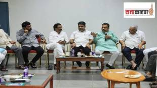 Kolhapur Municipal Election, Shivsena internal conflict, Ichalkaranji politics, Mahavikas Aghadi coalition, Shivsena Congress alliance, Kolhapur election, Maharashtra local elections, political disputes Kolhapur, Shivsena leadership issues, Kolhapur election candidates, कोल्हापूर महानगरपालिका निवडणूक, काँग्रेस शिवसेना उद्धव ठाकरे, कोल्हापूर बातम्या,