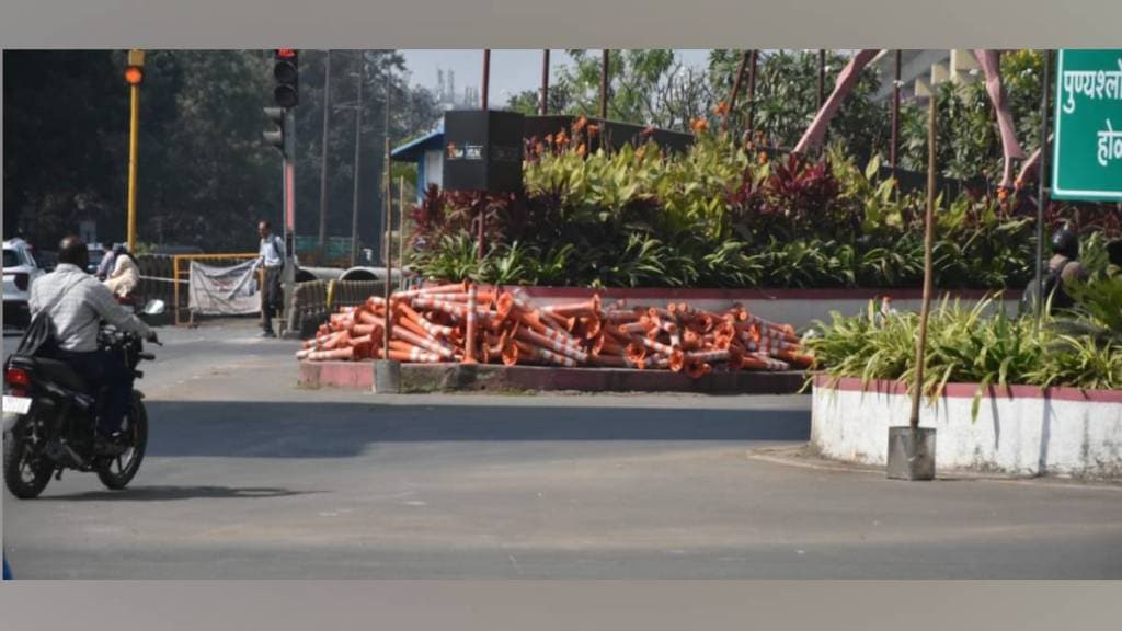 pune Municipal Corporation cancelled decision narrowing ahilyadevi holkar Chowk road