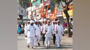 lakhs of Vaishnavites reached Alankapuri for Sanjeev Samadhi ceremony
