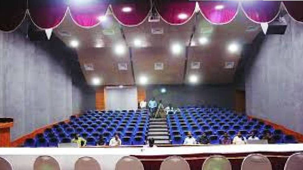 dr Kashinath ghanekar theatre renovation work