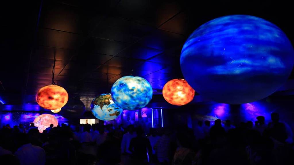 bhayandar municipal corporation opened science center at balasaheb thackeray art gallery