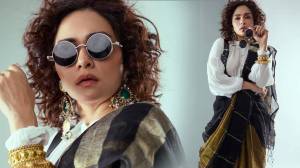 Photos : ‘सिल्क साडी, पफ स्लीव्ह्ज ब्लाऊज…’ अमृता खानविलकरच्या ‘या’ लूकची का होतीये चर्चा?