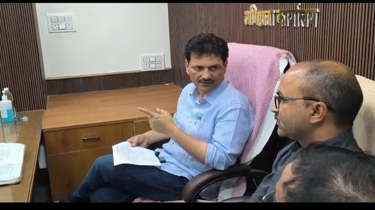 Kolhapur CPR Hospital Health Minister Raid Negligence Prakash Abitkar Slams Doctors Suspension Order