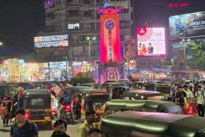 senior hindi film actor face traffic jam in Kalyan city