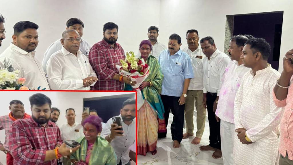 Uddhav Thackeray interacted with Sarpanch Jyoti Jadhav of Khoni village