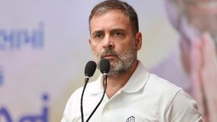 Rahul-Gandhi-Red-Fort-Metro-Station-Delhi-Blast