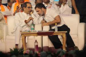 Rahul Gandhi Uddhav Thackeray Express photo by Pradip Das 5