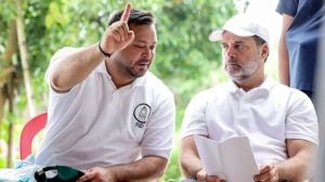 राहुल गांधींच्या ‘हायड्रोजन बॉम्ब’ची निघाली हवा; बिहारच्या जनतेनं का नाकारलं?