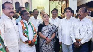 Bhadravati: BJP city president Adv. Sunil Namojwar joins Congress