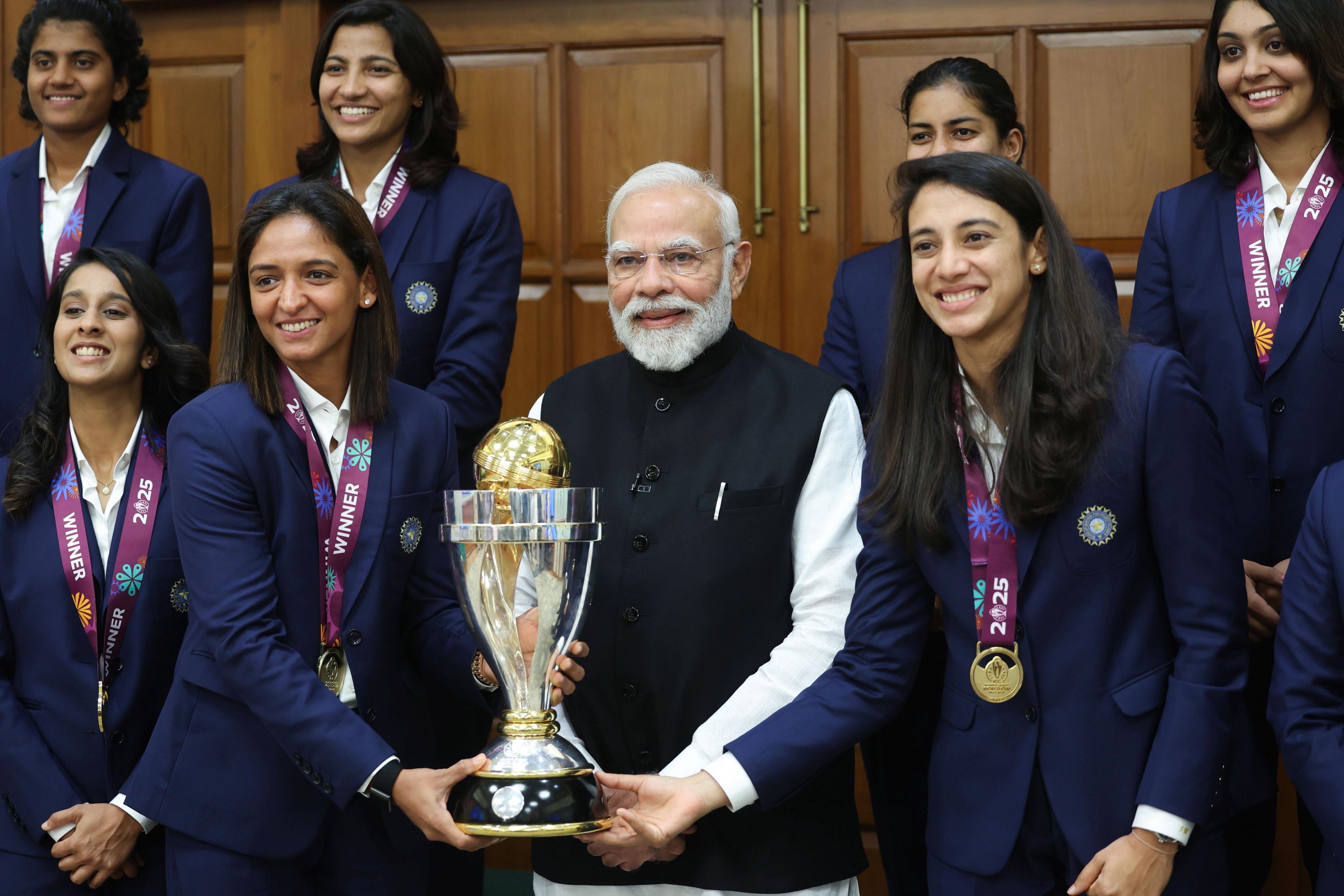 India Women's Team Meet PM Narendra Modi