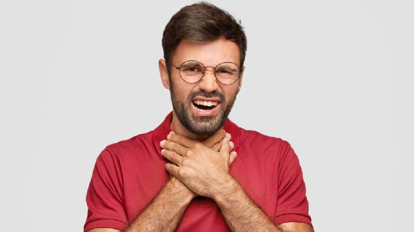 Throat-infection-home-remedy