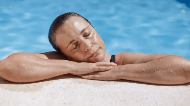 Young people with early grey hair problems reason