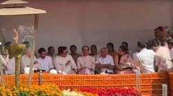 Video: उद्धव ठाकरे-राज ठाकरे बाळासाहेबांच्या स्मृतिस्थळी एकत्र, ११ वर्षानंतर राज ठाकरे स्मृतिस्थळी