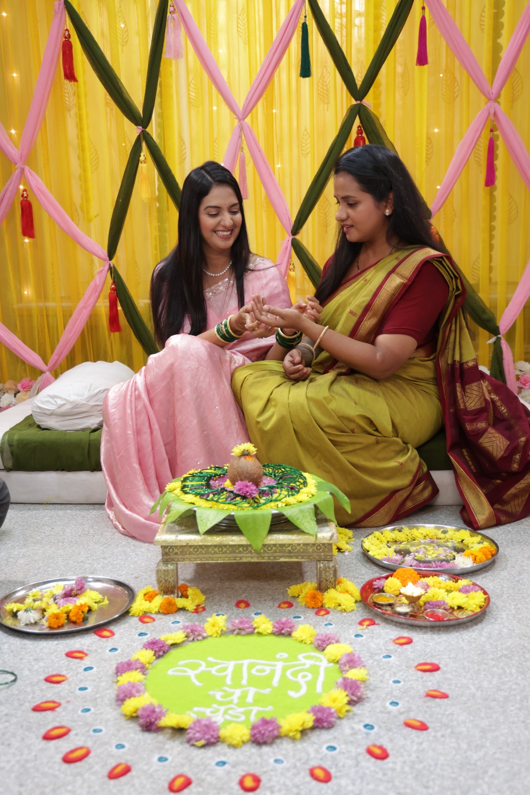 Veen Doghatli Hi Tutena Swanandi Adhira Green Bangles Ceremony
