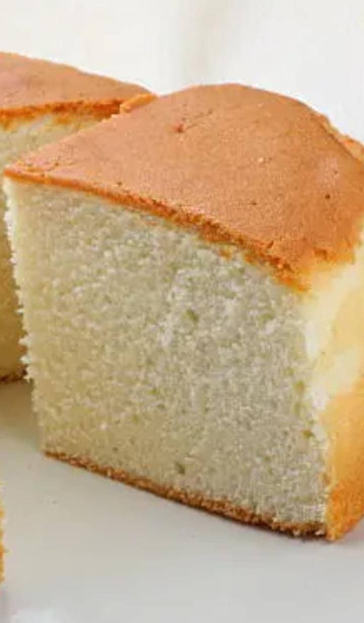 Delicious famous cake recipe dessert.