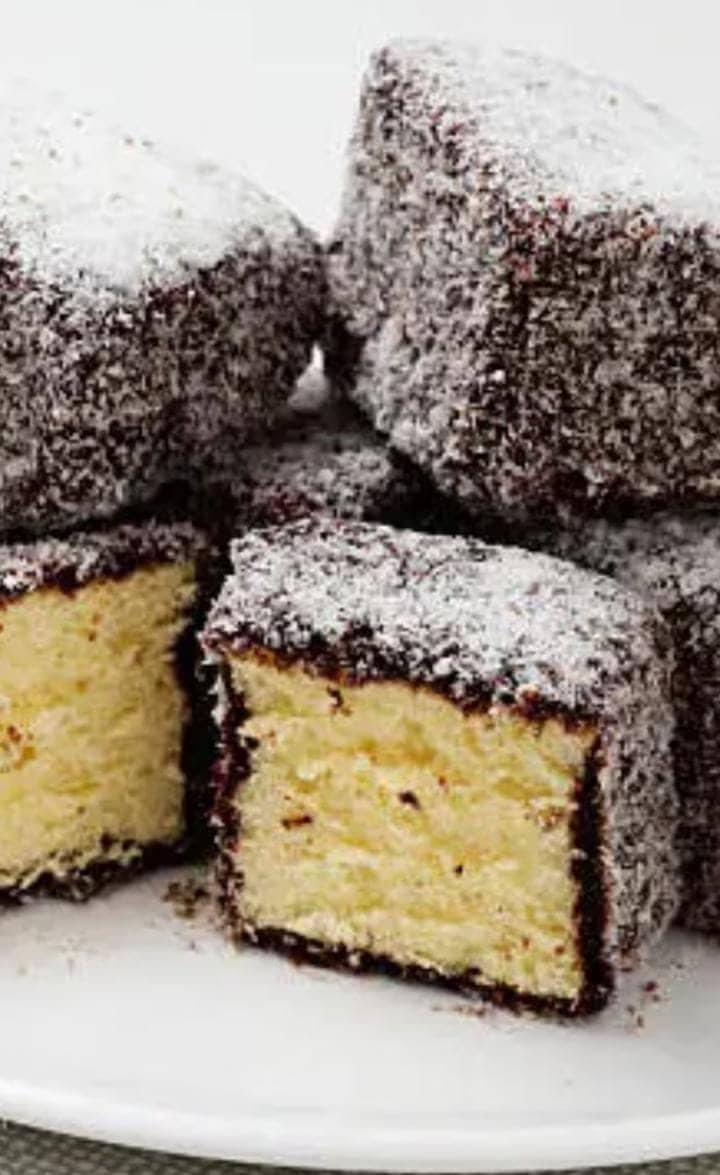Delicious famous cake recipe dessert.