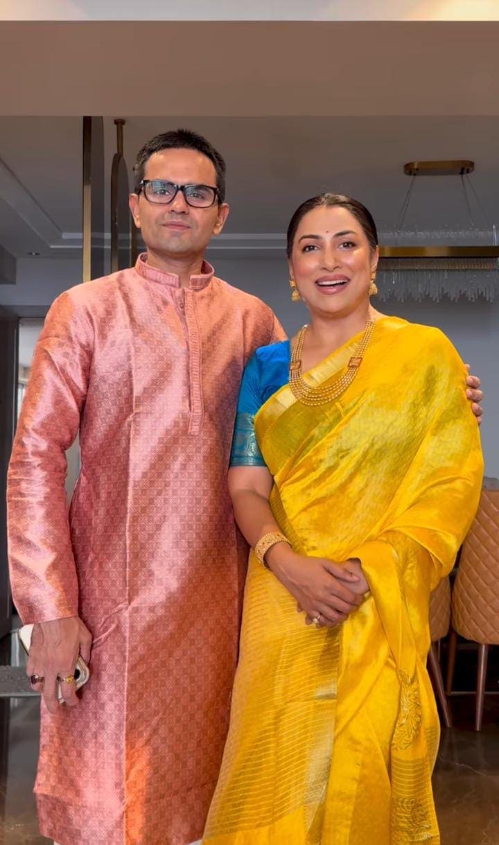 Kranti Redkar and Sameer Wankhede in a traditional look