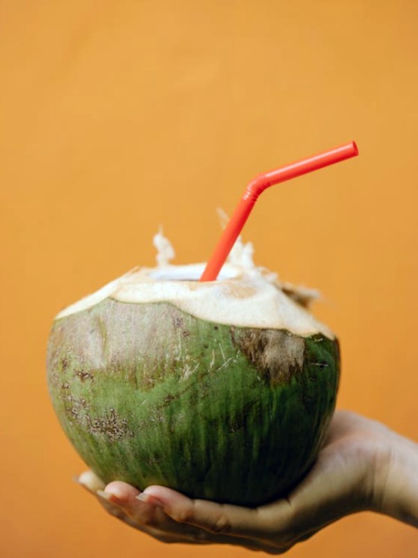 Winter 2025 Benefits Of Coconut Water