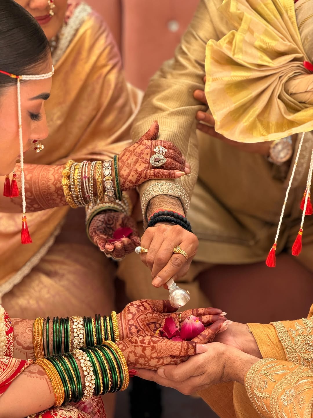 actor pratik deshmukh wedding photos