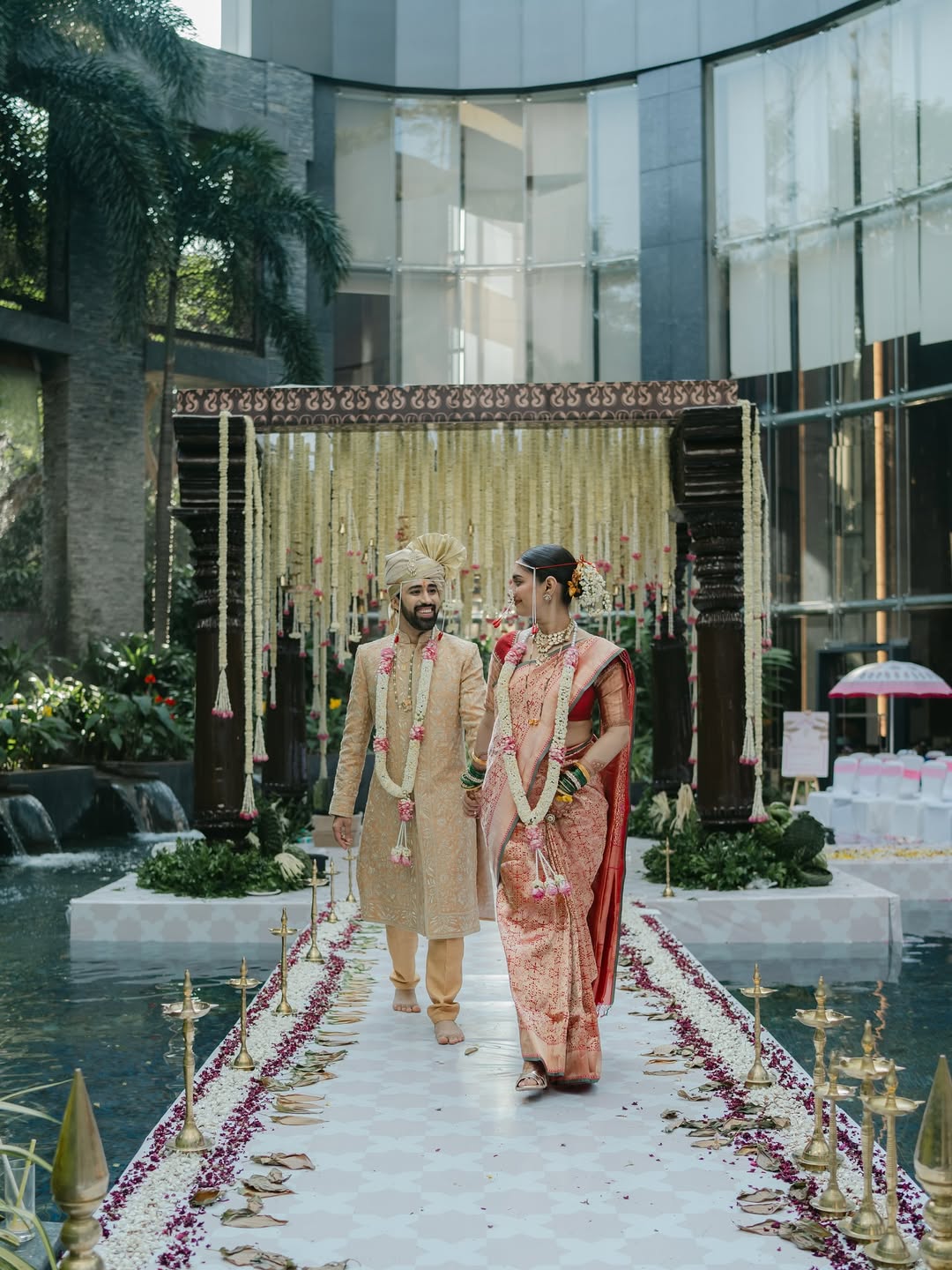 actor pratik deshmukh wedding photos