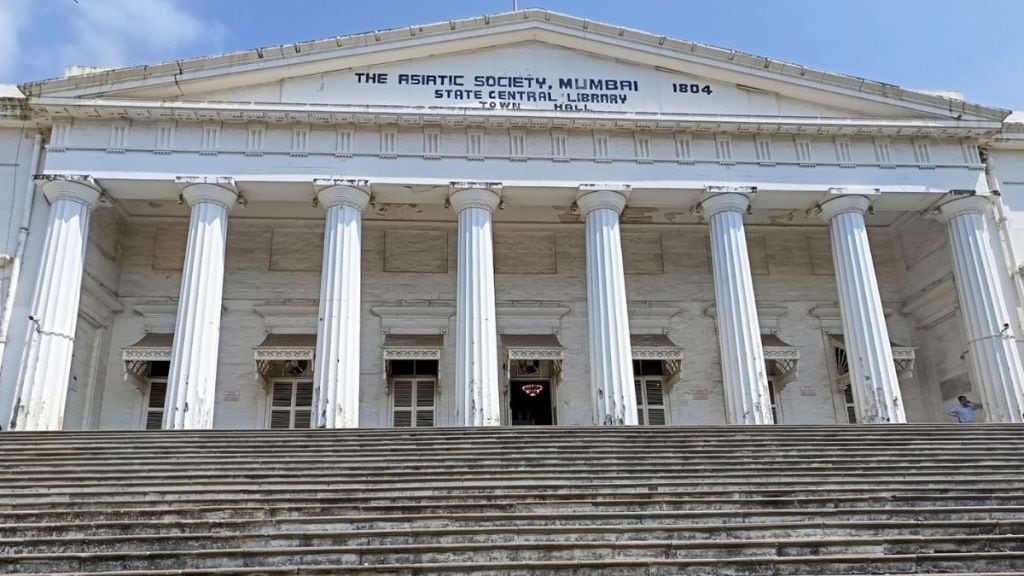 asiatic society mumbai election kumar ketkar vs vinay sahasrabuddhe poll on november 8