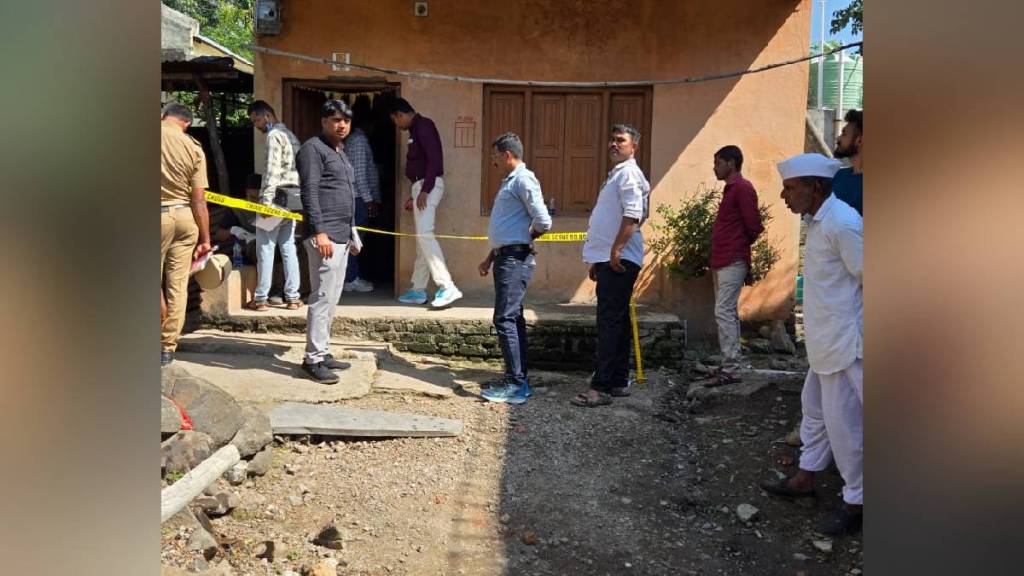 Son commits suicide after killing elderly parents in Buldhana district Son commits suicide after killing elderly parents in Buldhana district