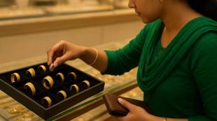 Woman steals gold rings from three places in just one and a half hours