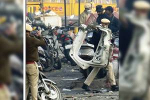 Loksatta editorial on Bomb blast  Red Fort in Delhi Terrorist