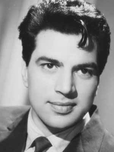 dharmendra stayed with first wife