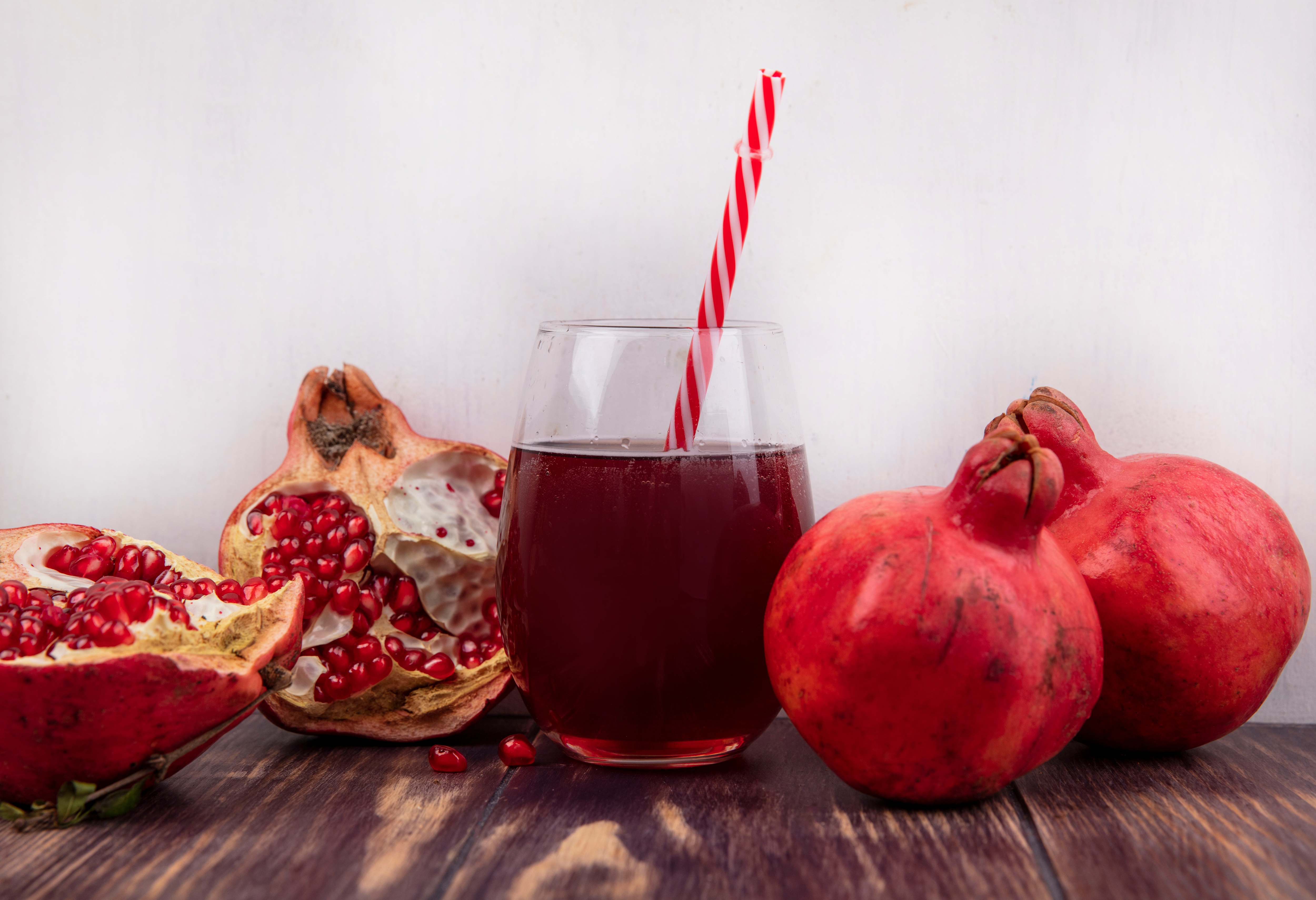 Pomegranate and amla juice for better health
