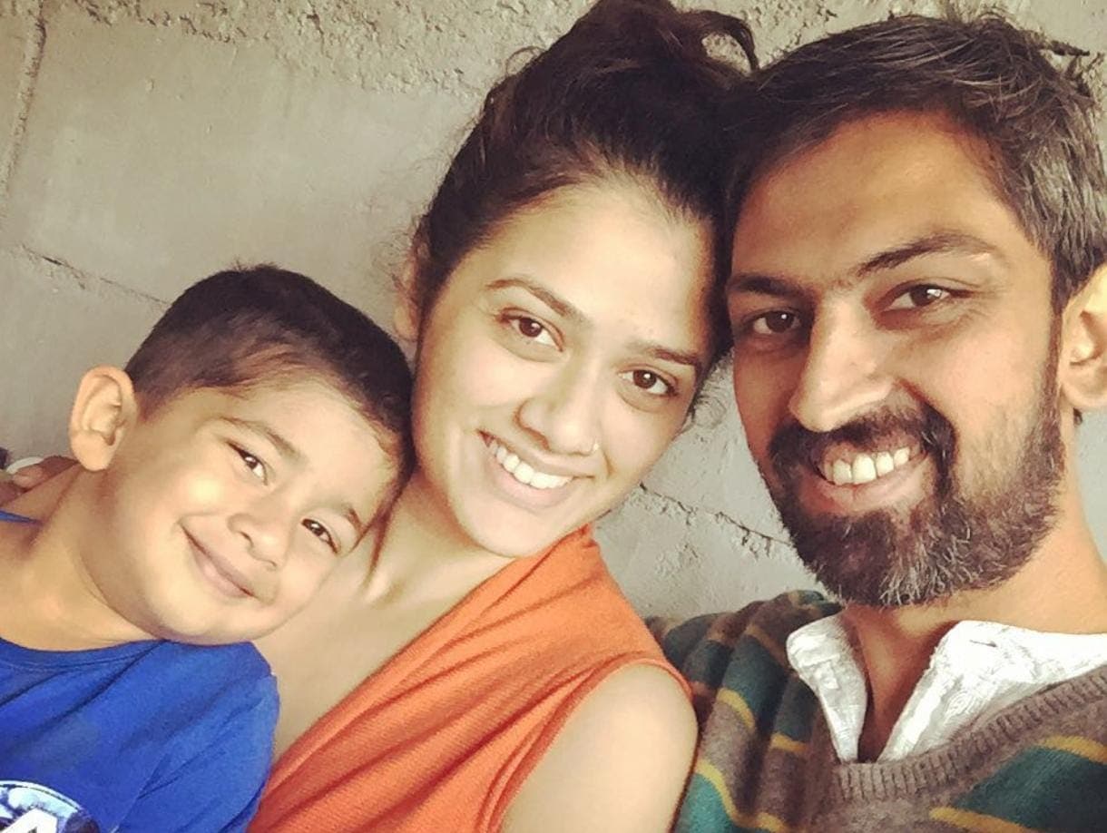 girija oak national crush family husband and son photos