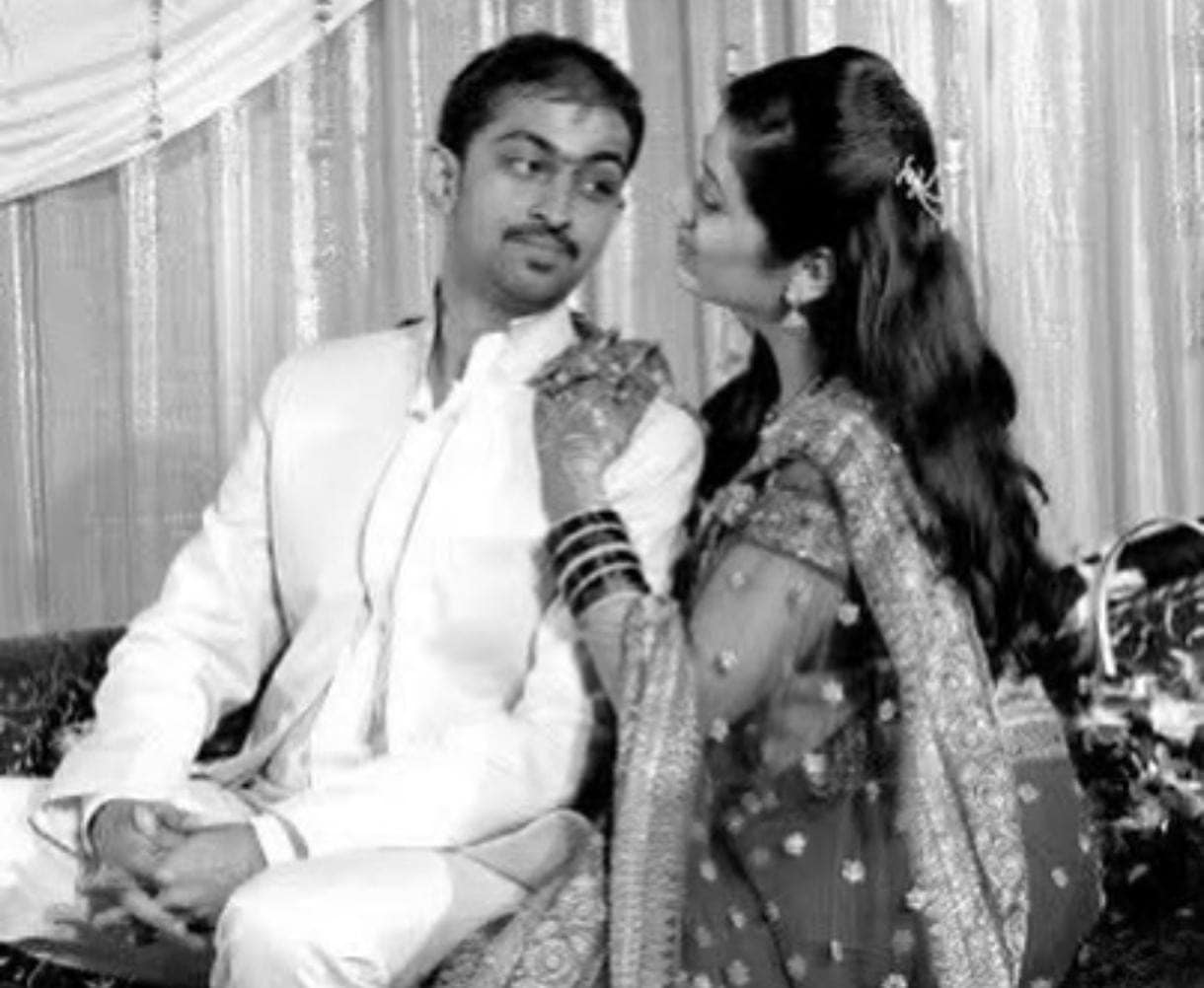 girija oak national crush family husband and son photos