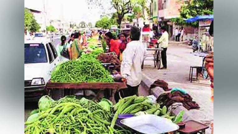 अन्वयार्थ: न्यायपालिका, सरकारही पदपथांवर ‘पायदळी’च?