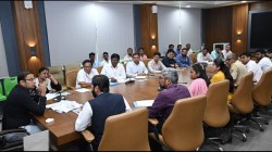 घरगुती गॅसचा अवैध वापर रोखण्यासाठी ठोस कारवाई करा; अहिल्यानगर जिल्हाधिकाऱ्यांचे आदेश