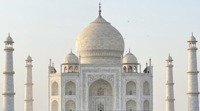 Agra Trip | Tajmahal Trip | Taj Mahal Tour Plan | Tajmahal Agra Tour | famous tourist places in agra | Tajmahal Photo