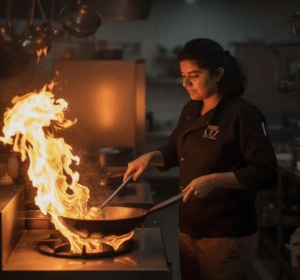 भाजी तिखट किंवा खारट झाली? भात चिकट झाला? स्वयंपाक करताना चूक झाली? चिंता नको ही कमाल ट्रिक्स एकदा वापरून बघाच!