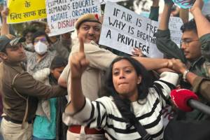 loksatta editorial student Protest against air pollution at India Gate delhi