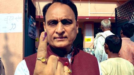 काँग्रेस आणि आपने भाजपाचे नते राकेश सिन्हा यांच्यावर गंभीर आरोप केले आहेत. (X/@RakeshSinha01)
काँग्रेस आणि आपने भाजपाचे नते राकेश सिन्हा यांच्यावर गंभीर आरोप केले आहेत. (X/@RakeshSinha01)