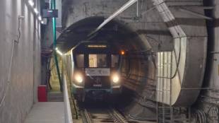 mumbai metro3 passengers urge quick release of monthly pass mumbai print news