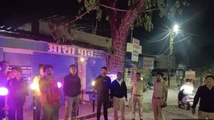 Nashik Leopard attack : समोर बिबट्या दिसल्यास… नाशिकमध्ये वन विभागाकडून जनजागृती Nashik Leopard attack : समोर बिबट्या दिसल्यास… नाशिकमध्ये वन विभागाकडून जनजागृती